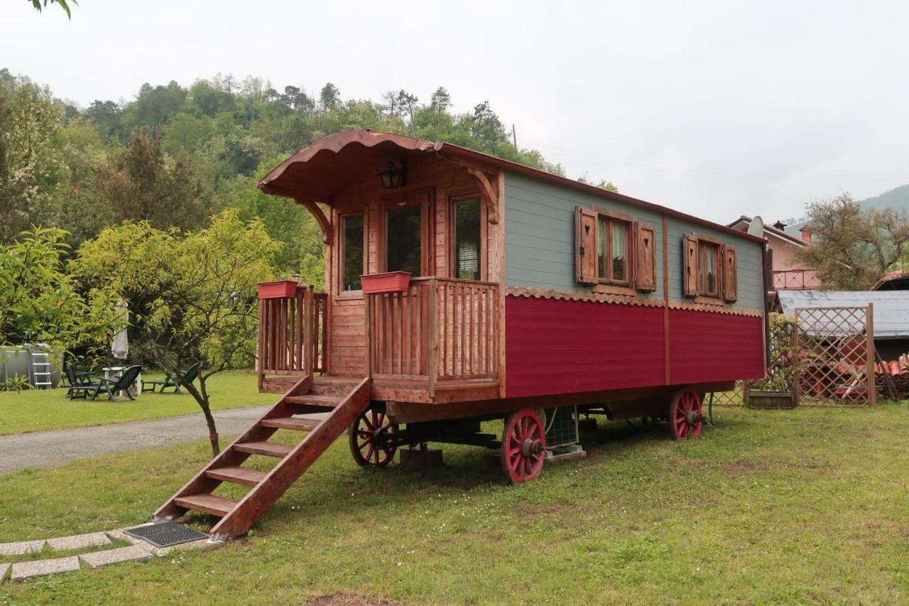 I Tre Abeti - Holiday House Веццано-Лигуре Экстерьер фото